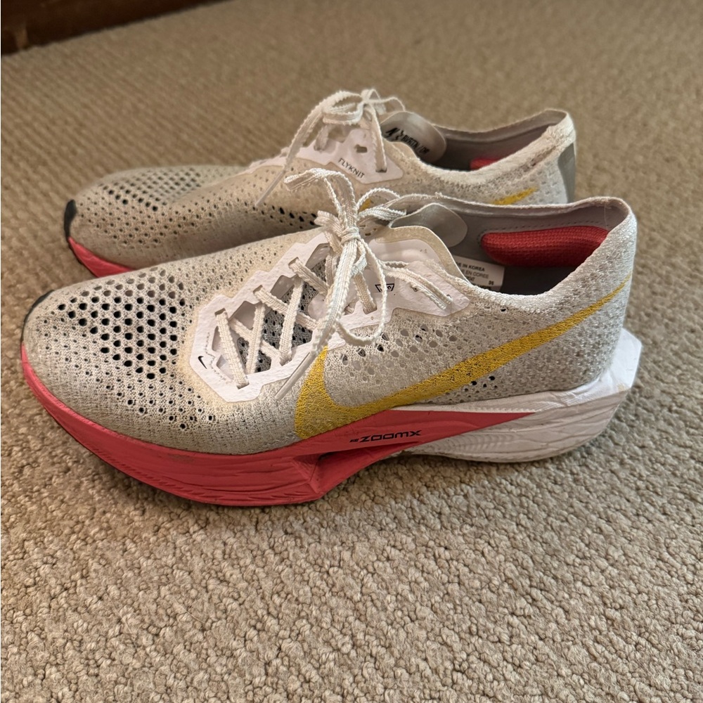 Nike Women's Vaporfly Flyknit Running Shoe